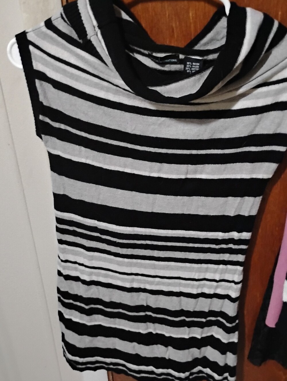 Discontinued Brand Moda International, Excellent Condion